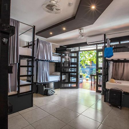 Che Playa Hostel & Bar Adults Only Playa del Carmen Room photo