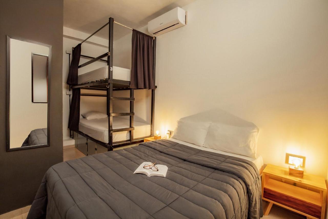Che Playa Hostel & Bar Adults Only Playa del Carmen Exterior photo