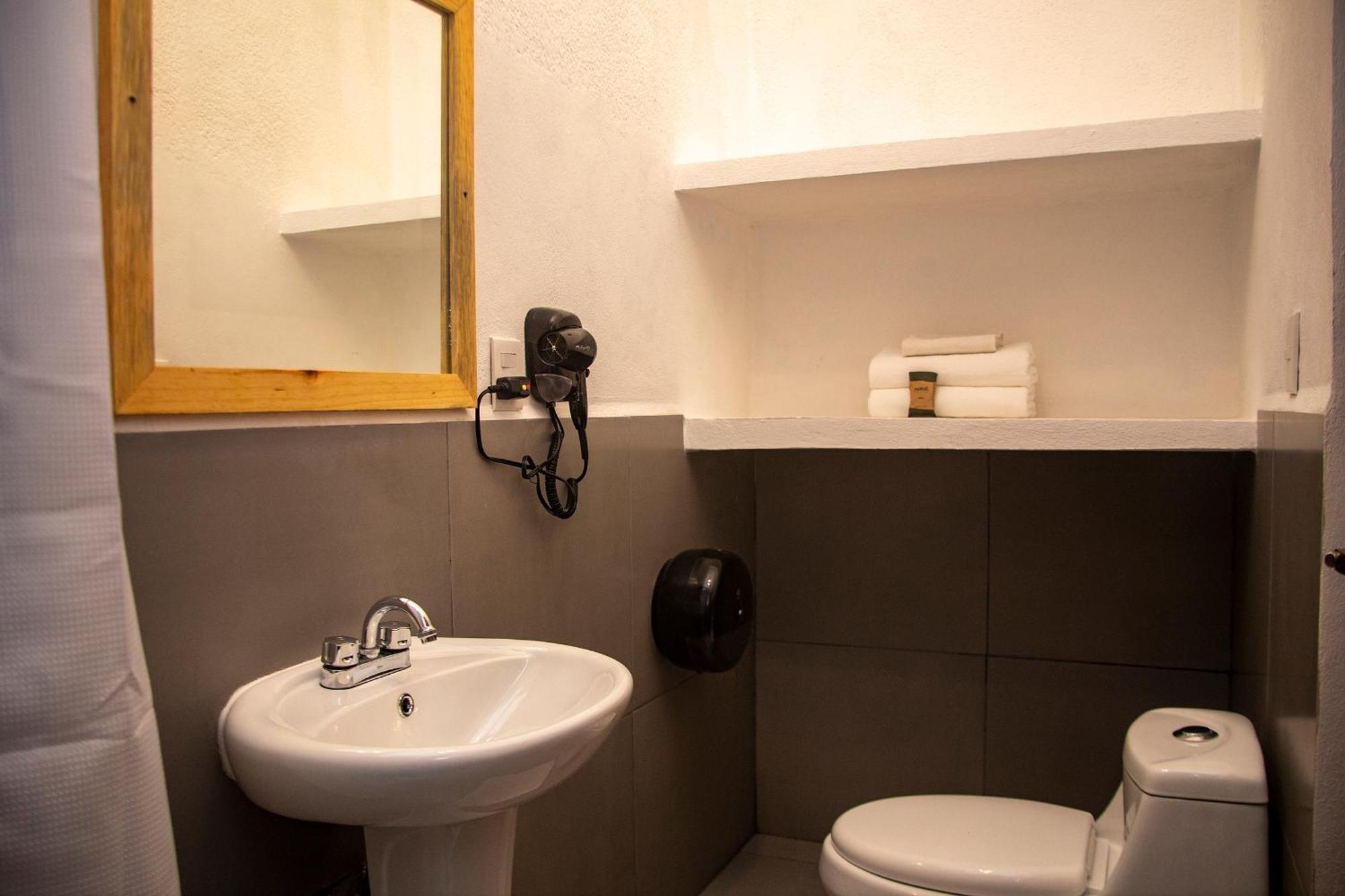 Che Playa Hostel & Bar Adults Only Playa del Carmen Room photo