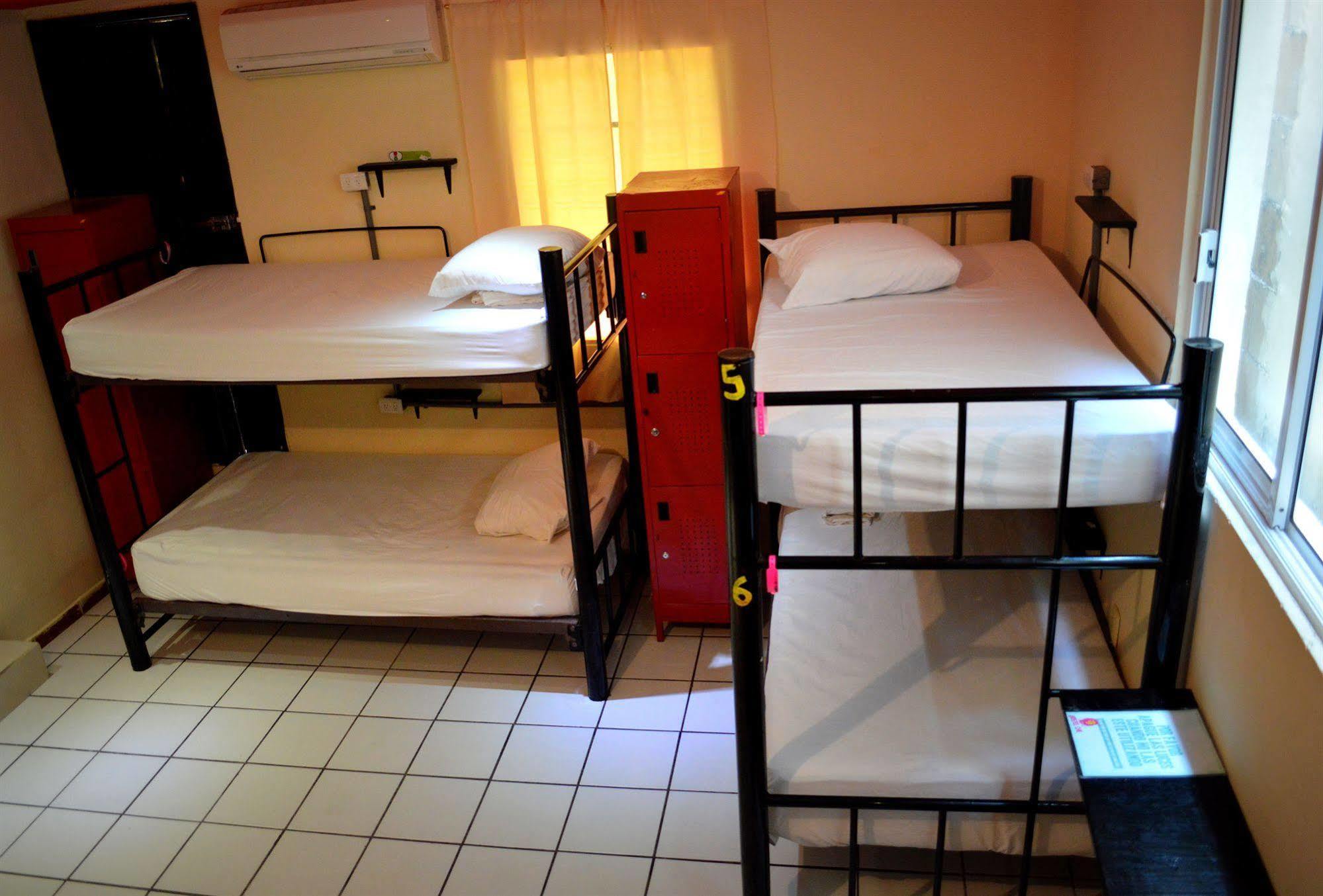 Che Playa Hostel & Bar Adults Only Playa del Carmen Exterior photo