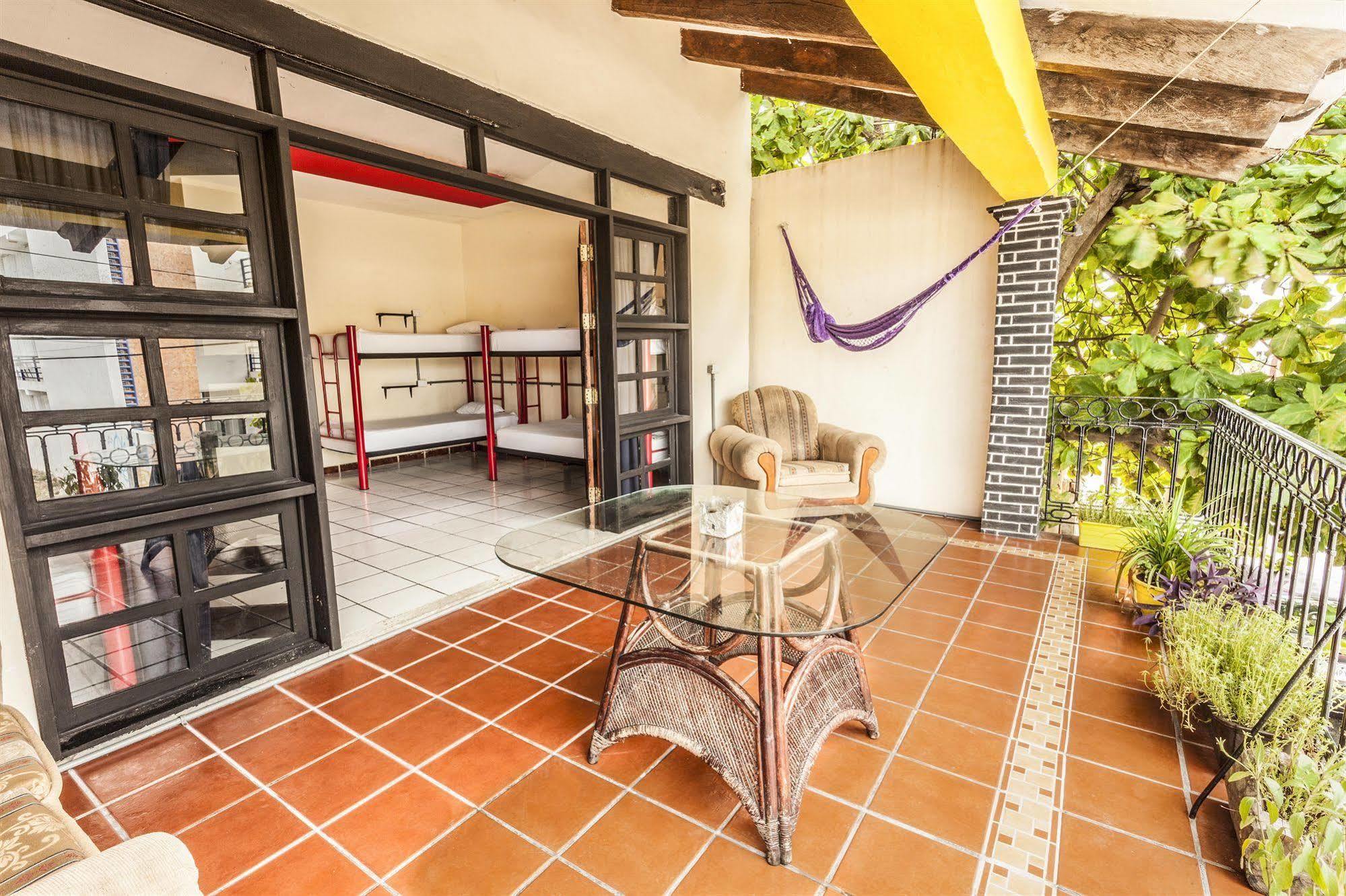 Che Playa Hostel & Bar Adults Only Playa del Carmen Exterior photo